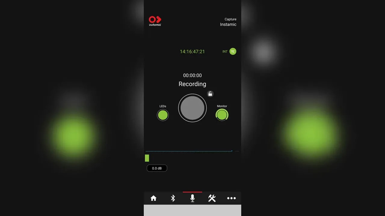 Phone app screen showing record interface with level meters and gain control